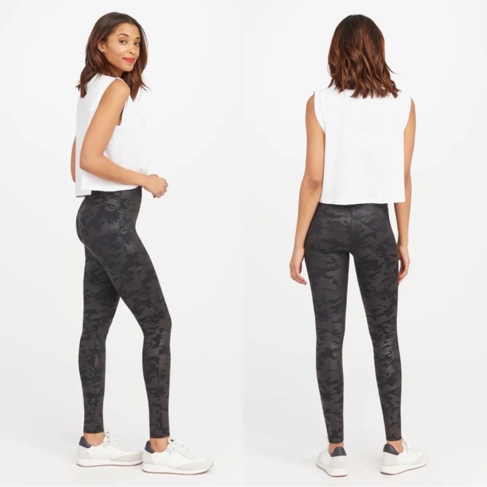 EUC Spanx Camo Leggings full length workout athleisure